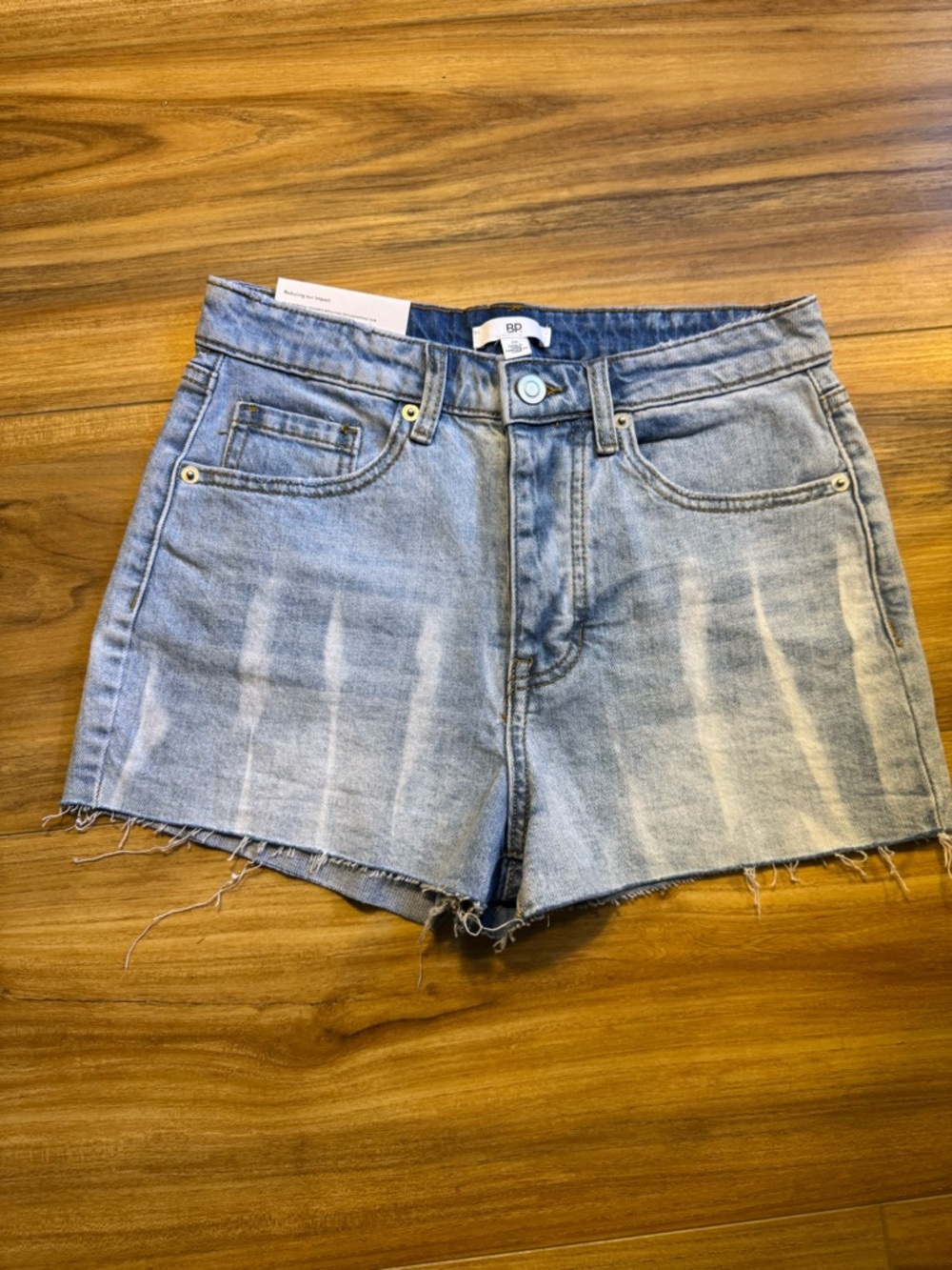 NWT BP Nordstrom's Be Responsible brand women's jean shorts size 26 waist